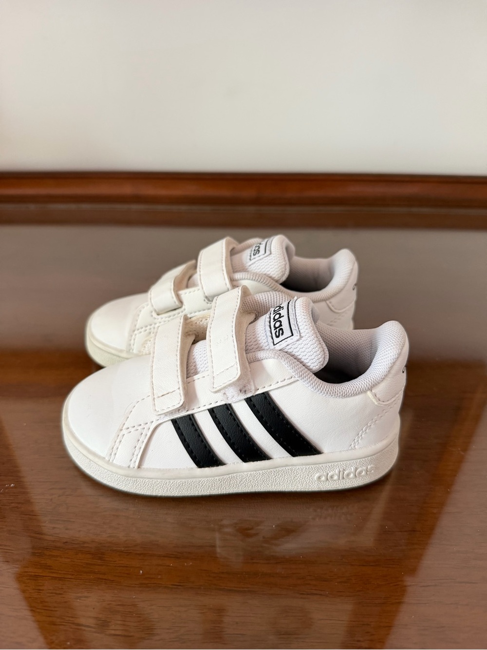 Adidas Grand Court Toddler Size 6.5K White Black Velcro Sneakers EF0118
